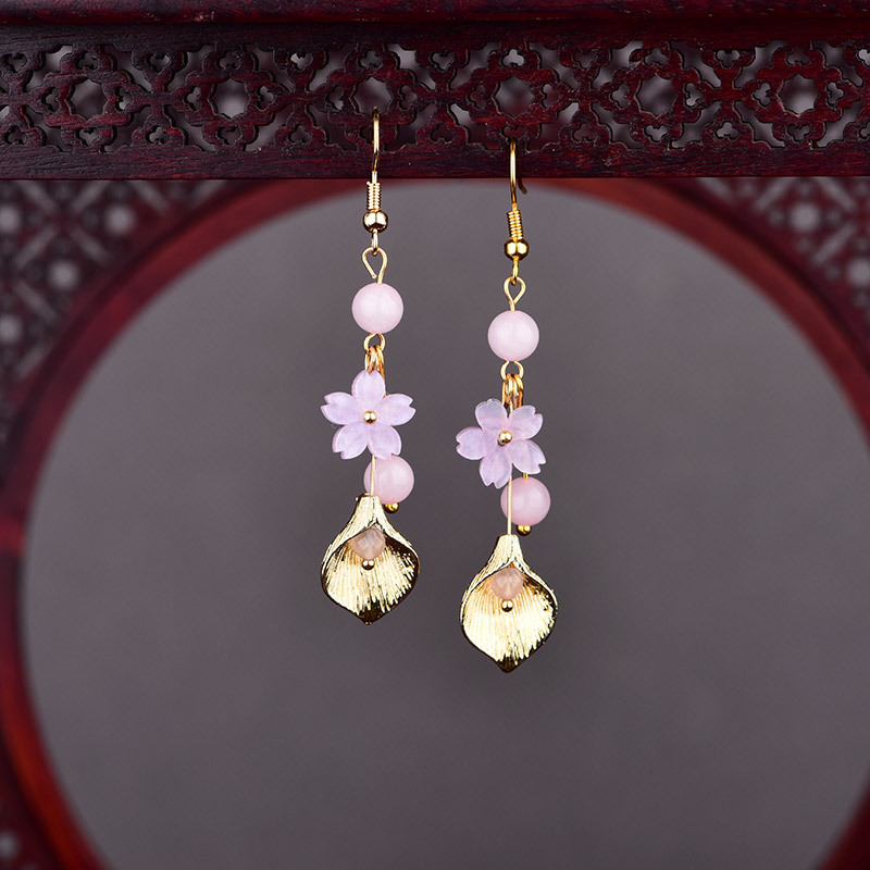 Earrings - Boucles d'oreilles fleur de Jade naturel