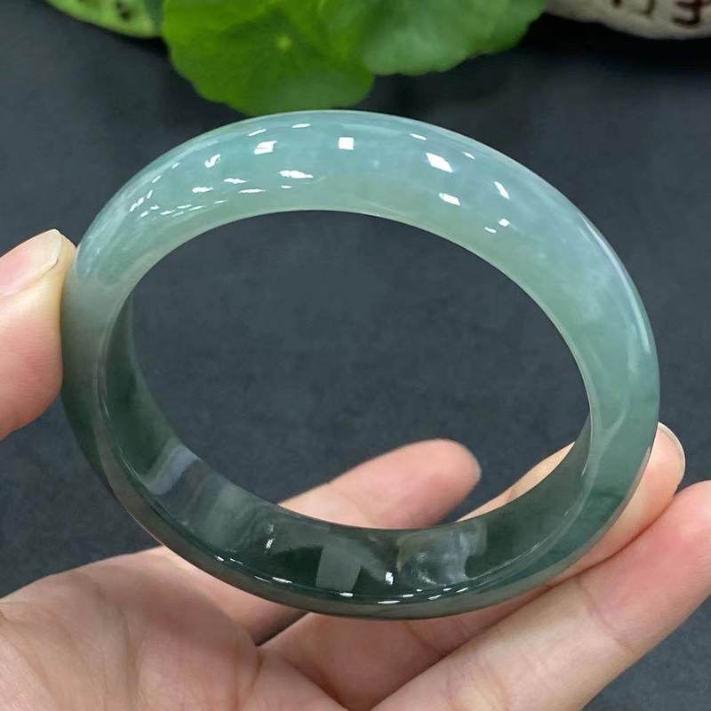 Bracelets - Bracelet vert, semblable à de la