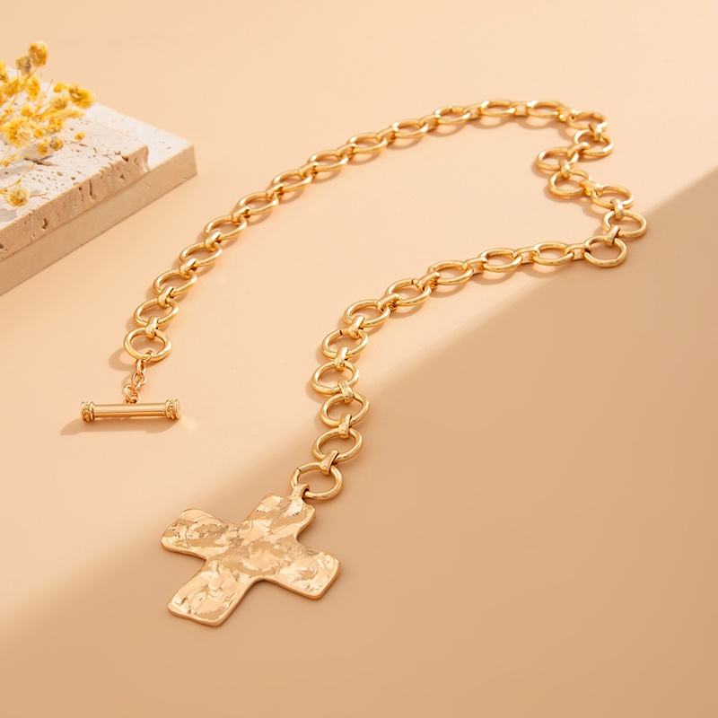 Collier croix épaisse superpos - Cross Pendant Necklace Gold avis et prix