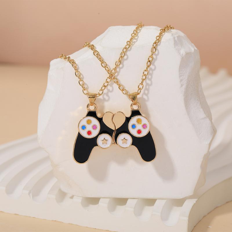 Colliers magnétiques pour coup - Magnetic Couple Matching Necklaces avis et prix