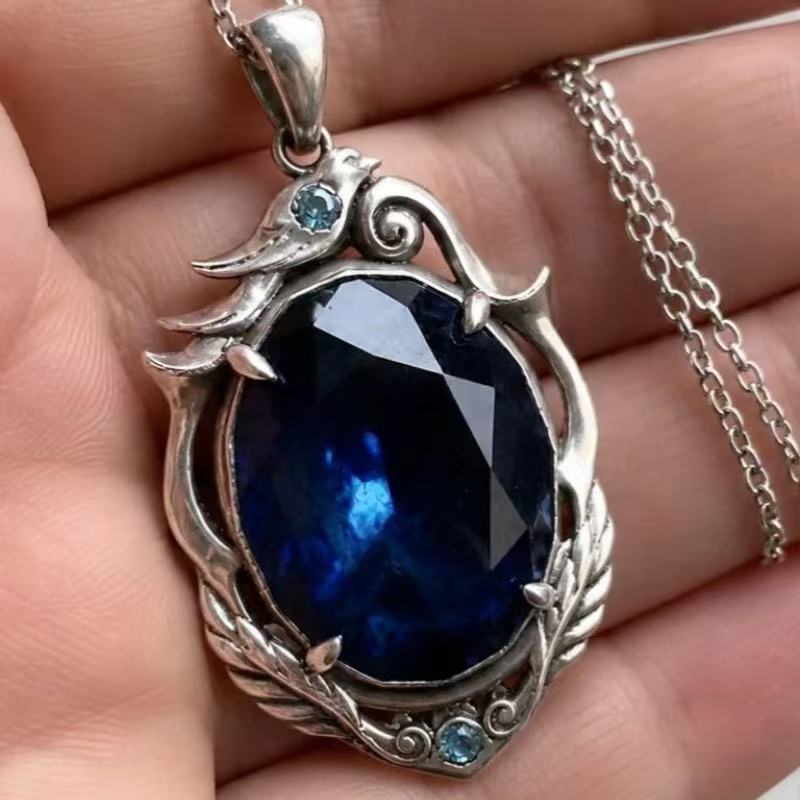 Collier Saphir Maudit Identity - Anime Pendant Necklace avis et prix