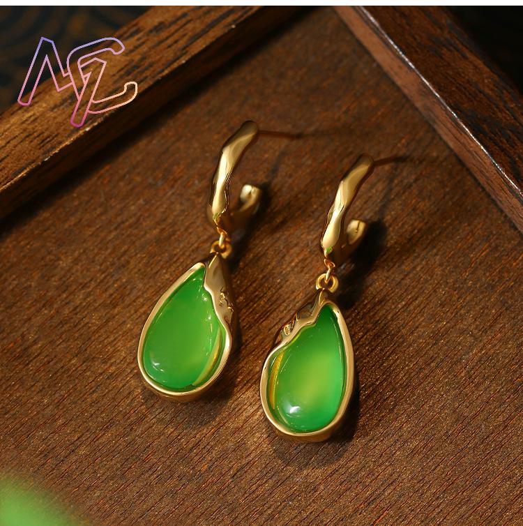 Boucles d'oreilles en jade ver - Earrings avis et prix