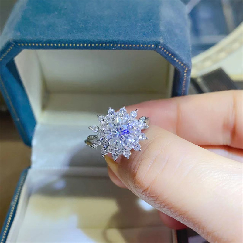 Bague de luxe en or blanc mass - Moissanite Engagement Ring 1 Carat avis et prix