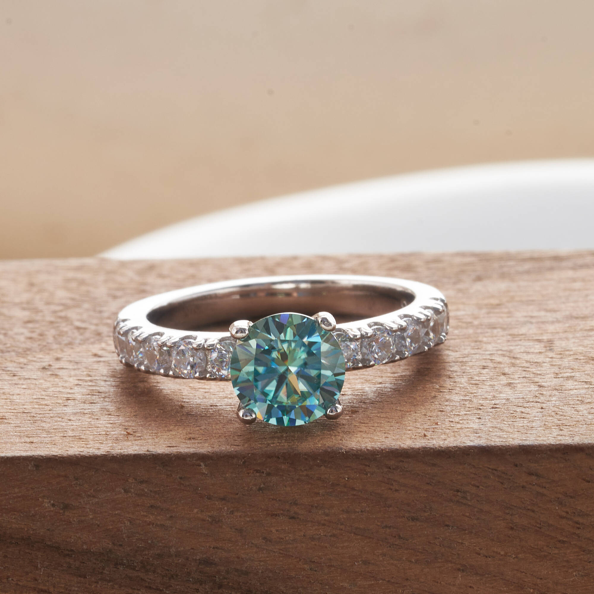 Bague classique en moissanite  - Moissanite Engagement Ring 1 Carat avis et prix