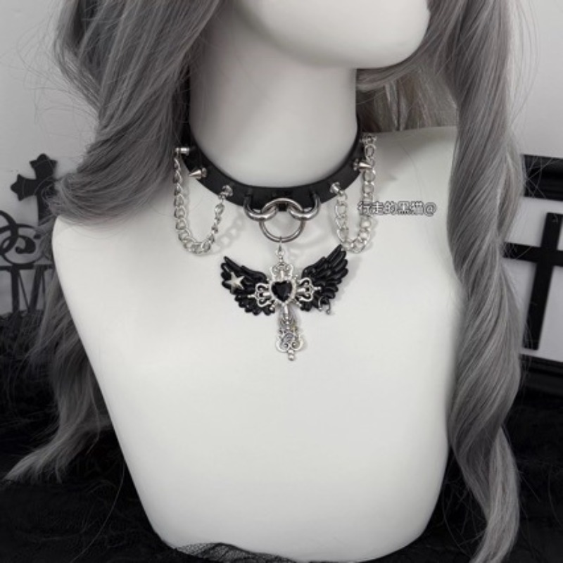 Collier ras du cou esthétique  - Layered Pendant Necklace Aesthetic avis et prix