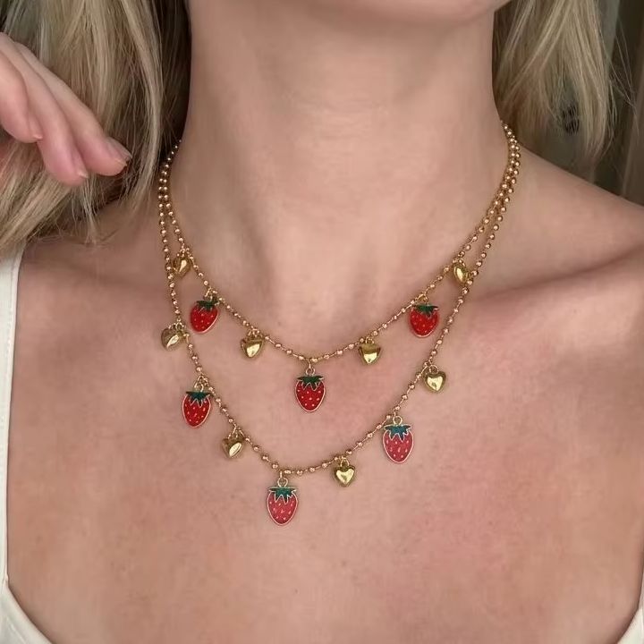 Collier pendentif en forme de  - Layered Pendant Necklace Aesthetic avis et prix